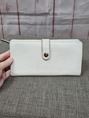 Lodis White Pebble Leather Snap Wallet